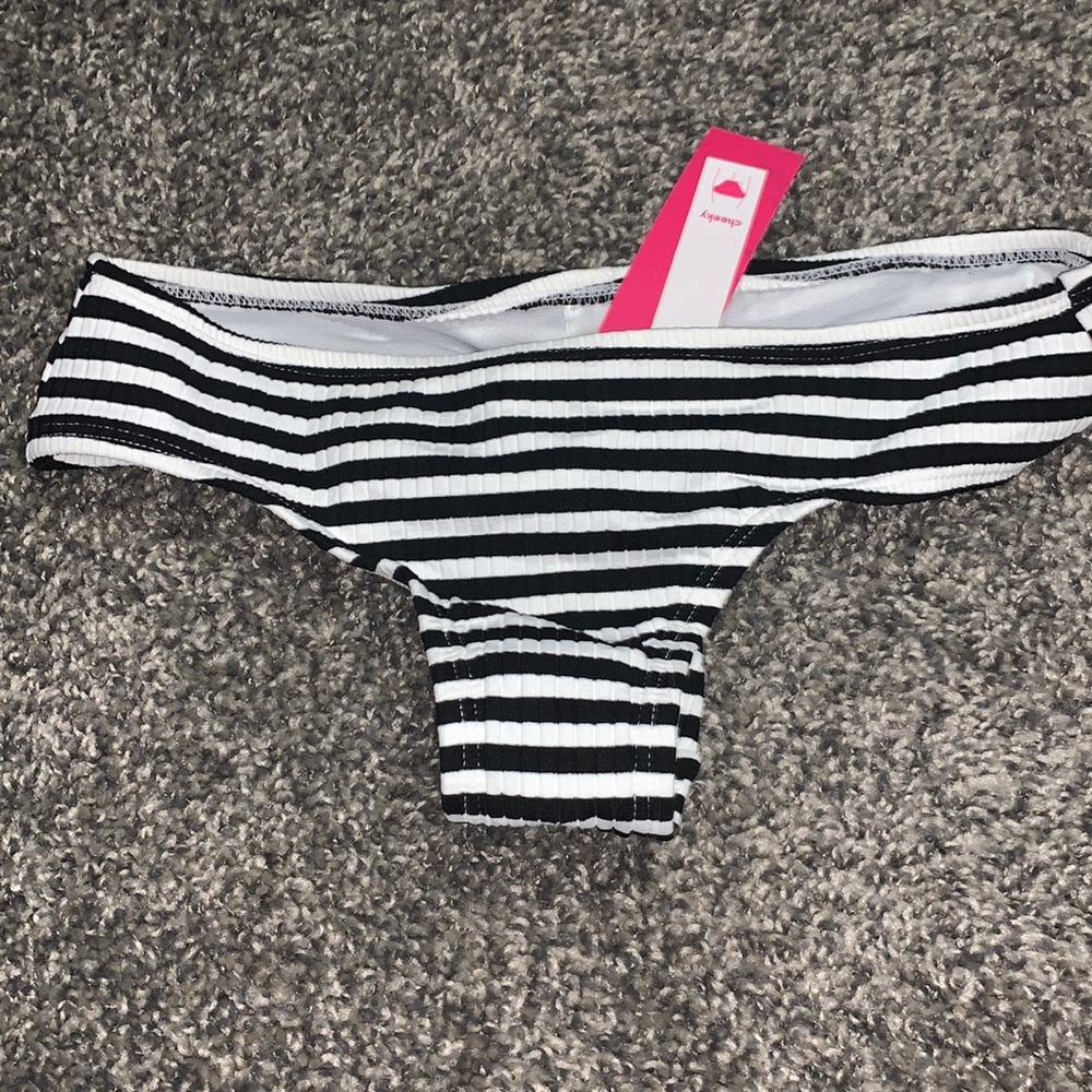 Selling brand new pinstripe print brand for a target size extra small never worn